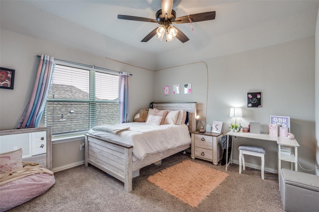 Valencia-Lk Ph 3b - Residential