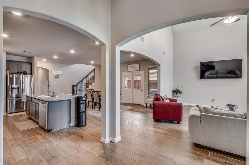 2032 Olivereta Drive
