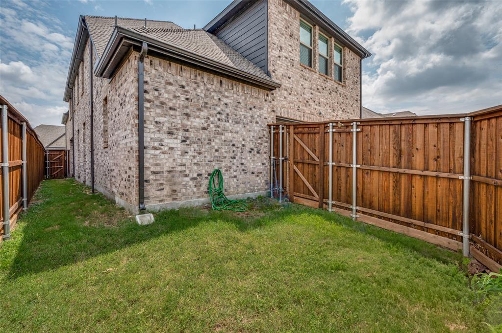 Valencia-Lk Ph 3b - Residential