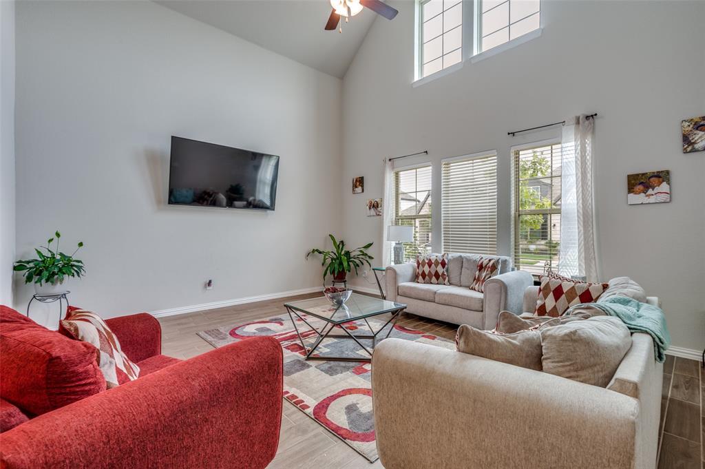 2032 Olivereta Drive