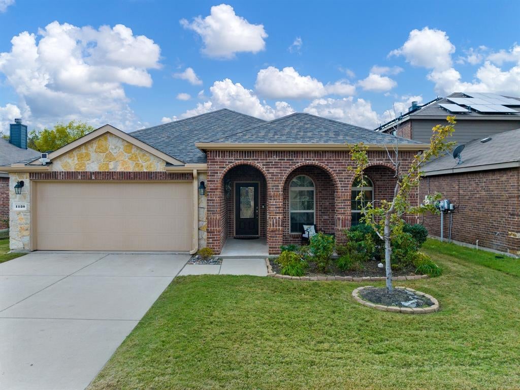 1120 Cheyenne Drive