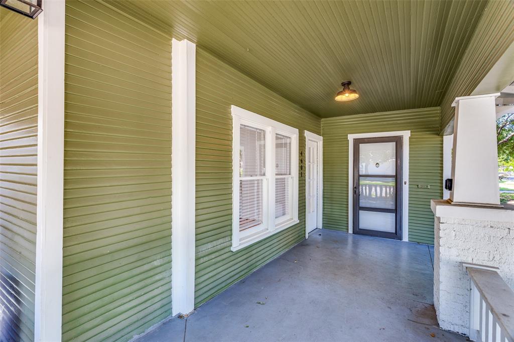 Chamberlain Arlington Heights 1st - Residential Lease