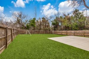 Central Ave - Residential