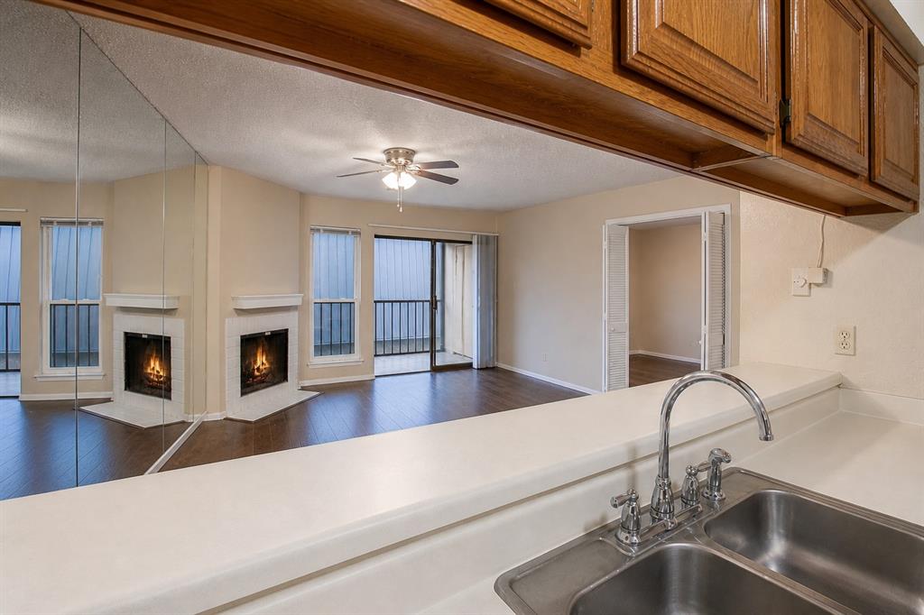 Cambridge Condos Ph 01 03 - Residential