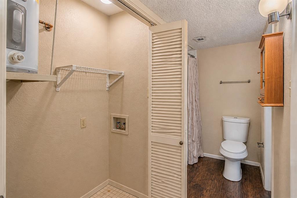 Cambridge Condos Ph 01 03 - Residential