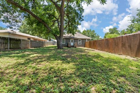 A home in Cleburne