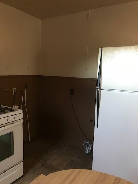 T R Rhodes Of Blk 15 North Park - Residential Lease