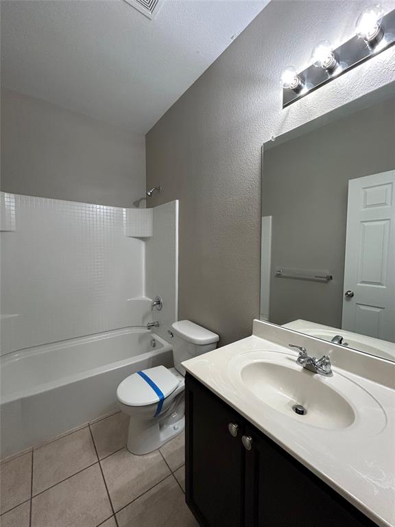 Parks At Boat Club The - Residential Lease