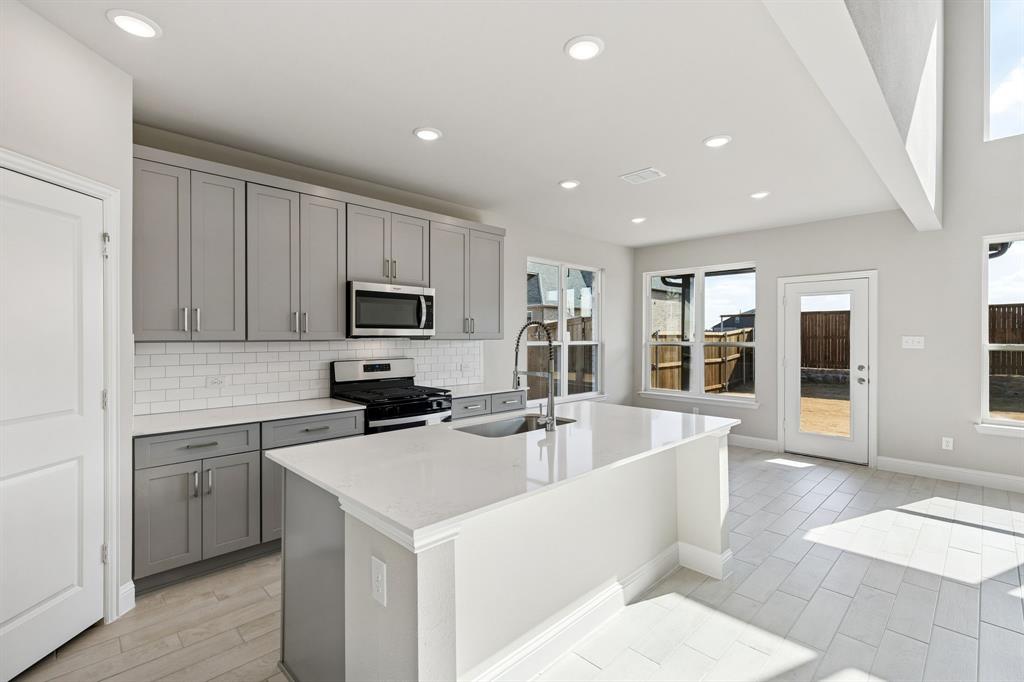 Venetian - Residential