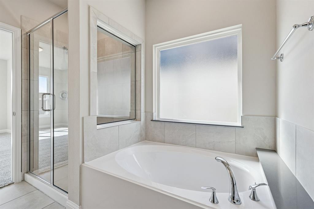 Venetian - Residential