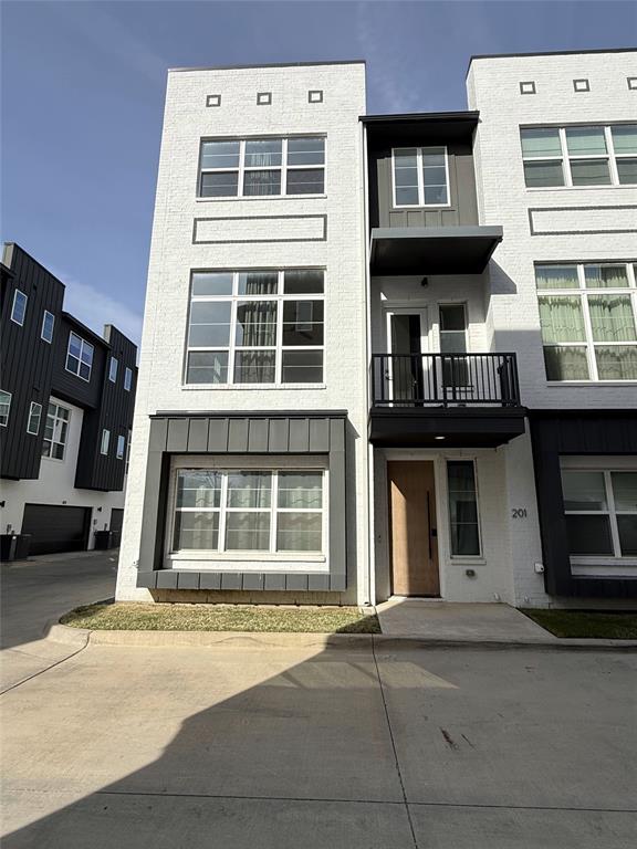 Terraces on Bee - Residential