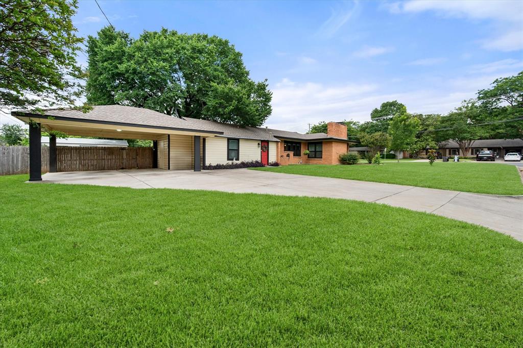 4001 Trail Lake Drive