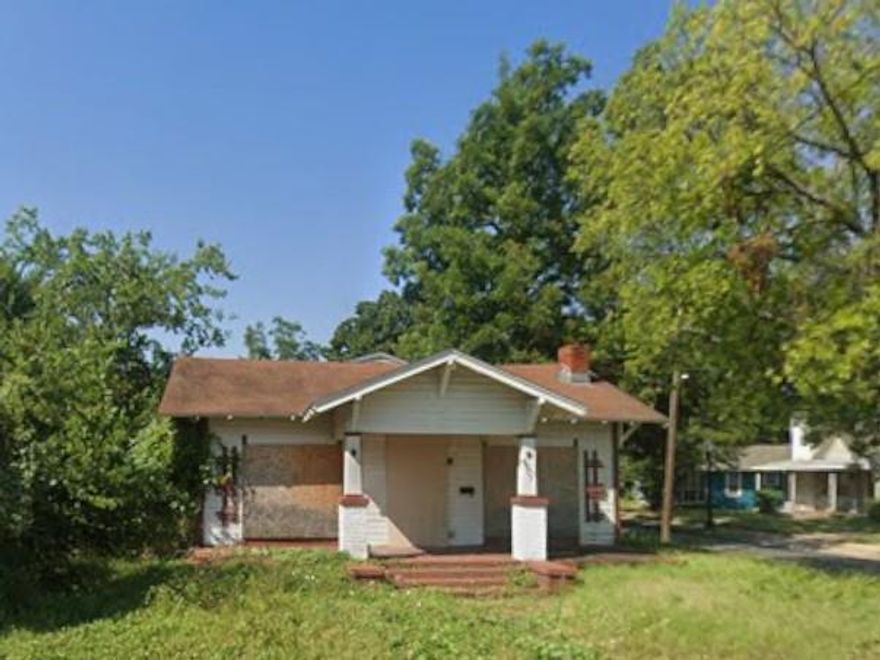 Walk the lot and experience the revitalization of this rapidly developing neighborhood. This area is ideal for anyone seeking an urban neighborhood lifestyle, close to Fair Park, Downtown Dallas and Deep Ellum with lots of new growth. This is a good size corner lot with new construction in the area. Investors and home builders will see the potential in building for their clients and home buyers will see the benefit of building their own new home.