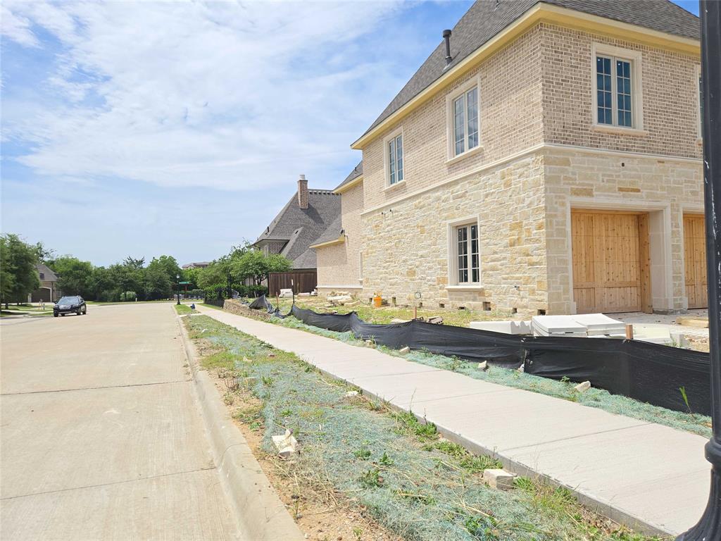 8753 Happy Hollow Drive