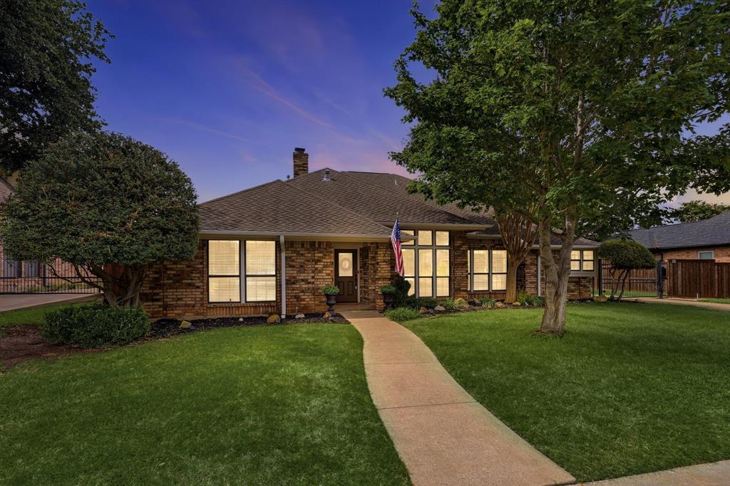 1900 Glenbrook Court