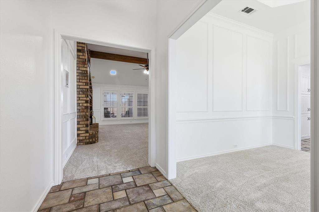 1900 Glenbrook Court