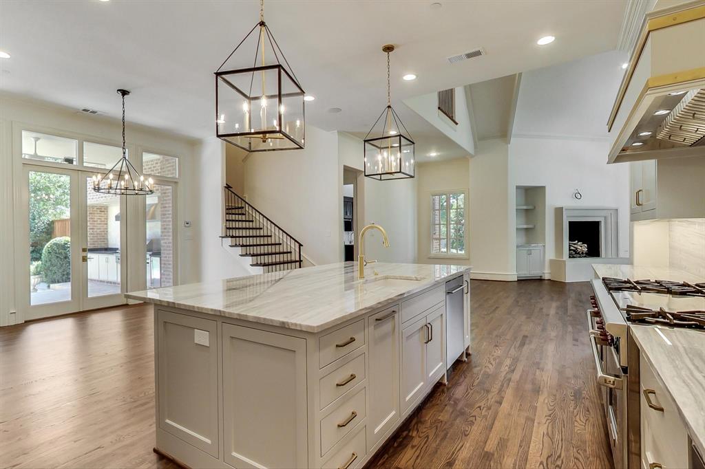 Lake Forest Ph C - Residential