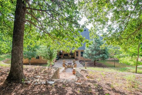 A home in Burleson