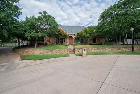 A home in Burleson