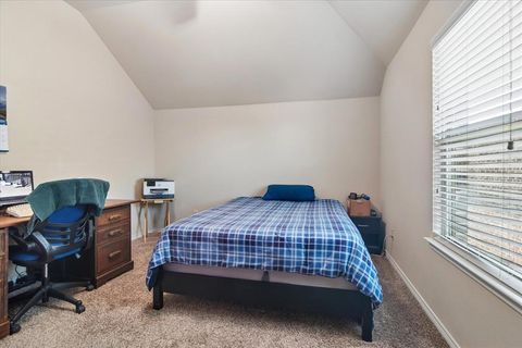 Tiny photo for 1012 Seclusion Cove DR, McKinney, TX 75072 (MLS # 21341275)