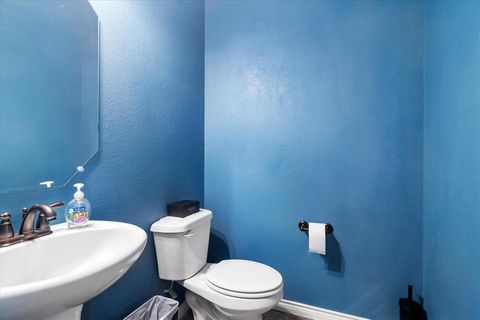Tiny photo for 1012 Seclusion Cove DR, McKinney, TX 75072 (MLS # 21341275)