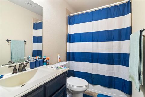Tiny photo for 1012 Seclusion Cove DR, McKinney, TX 75072 (MLS # 21341275)