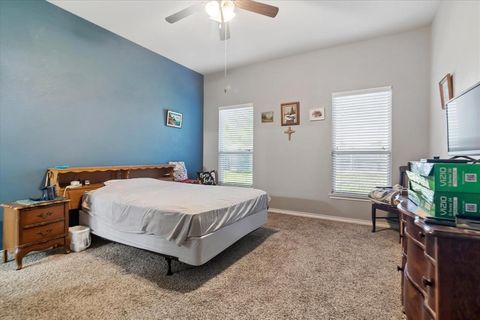 Tiny photo for 1012 Seclusion Cove DR, McKinney, TX 75072 (MLS # 21341275)