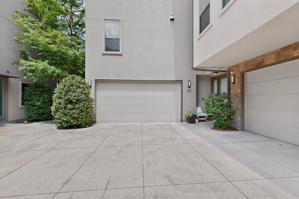 1717 Annex Avenue 201
