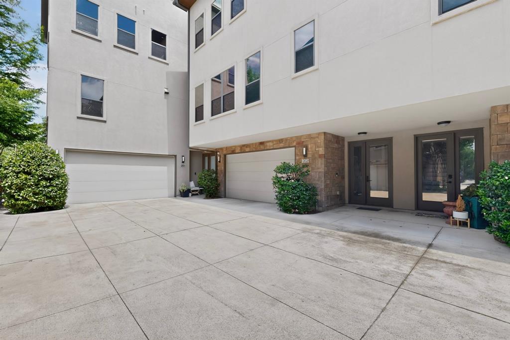 1717 Annex Avenue 201