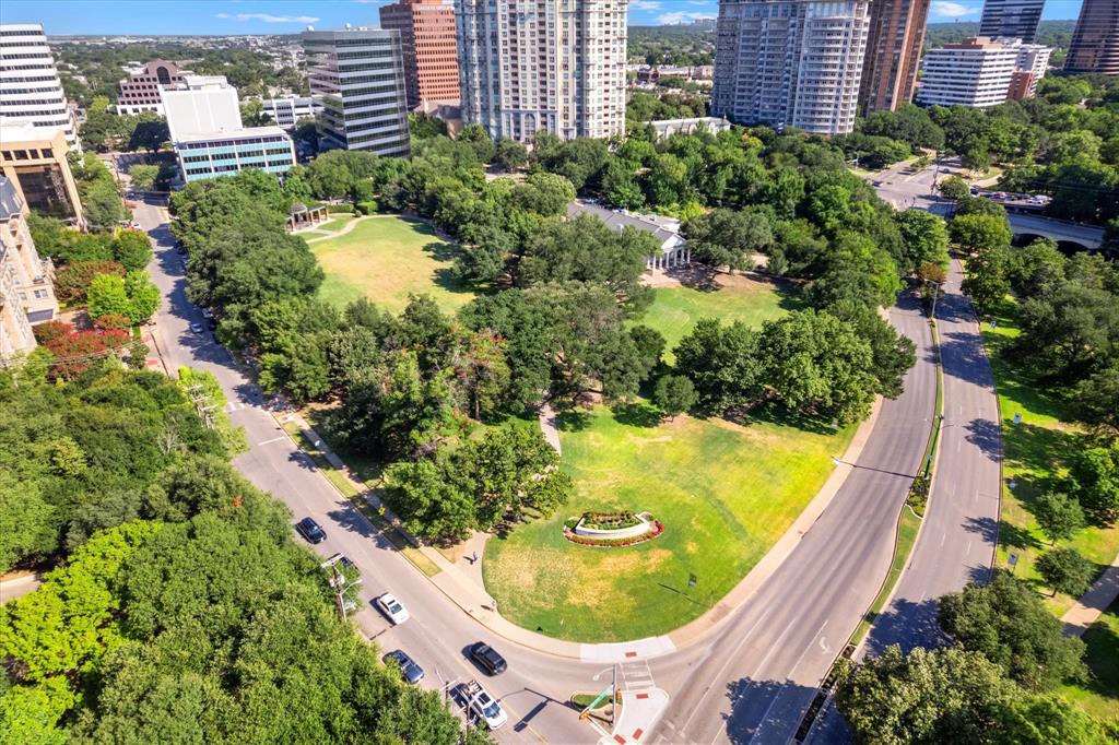 Renaissance On Turtle Creek Condo - Residential