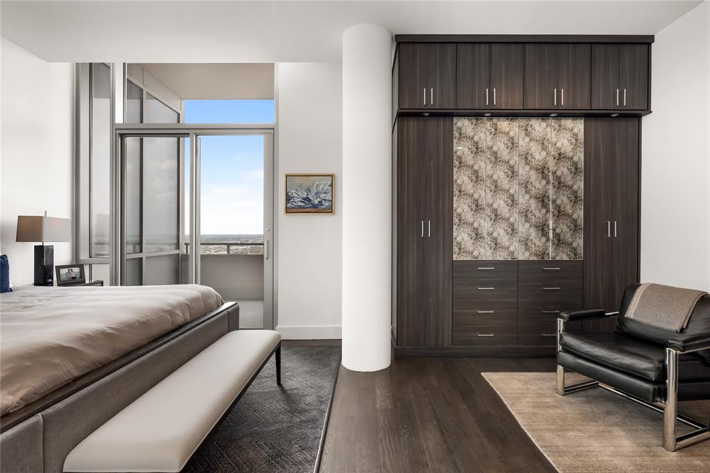 THE HOUSE CONDOS - Residential