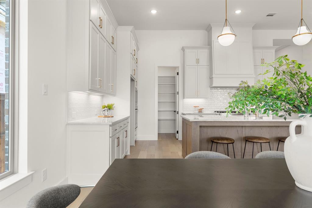 Lakewood at Brookhollow - Residential