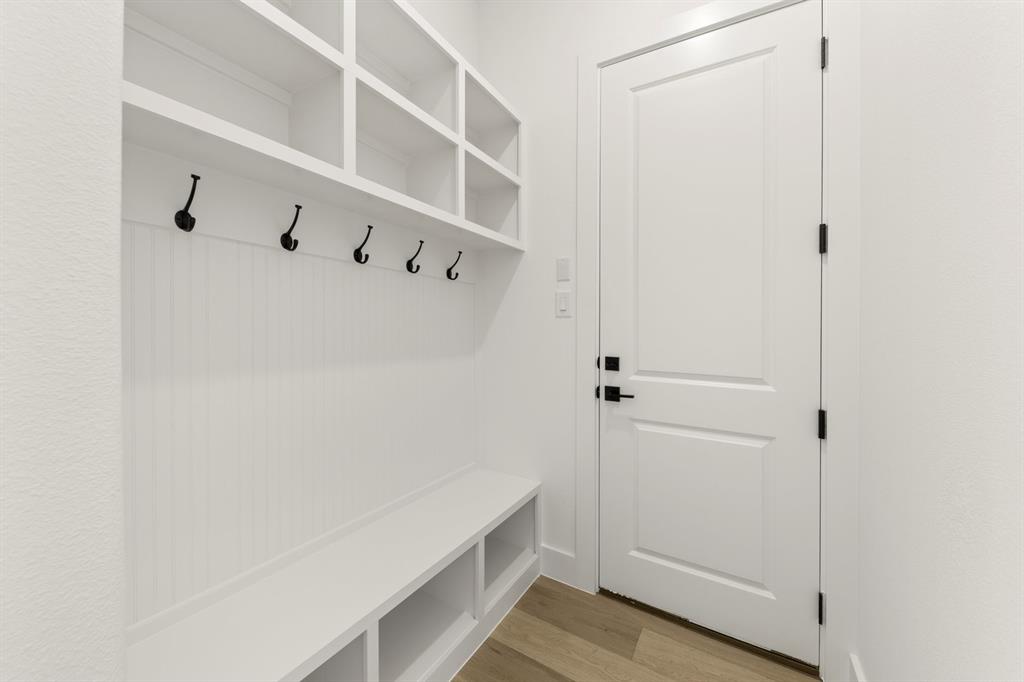 Lakewood at Brookhollow - Residential