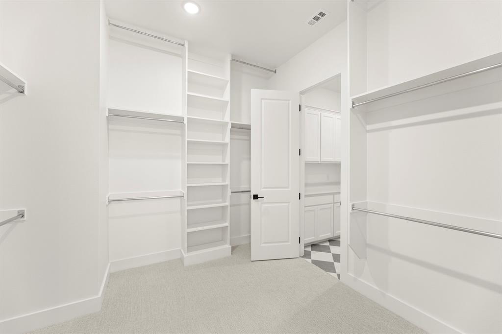 Lakewood at Brookhollow - Residential