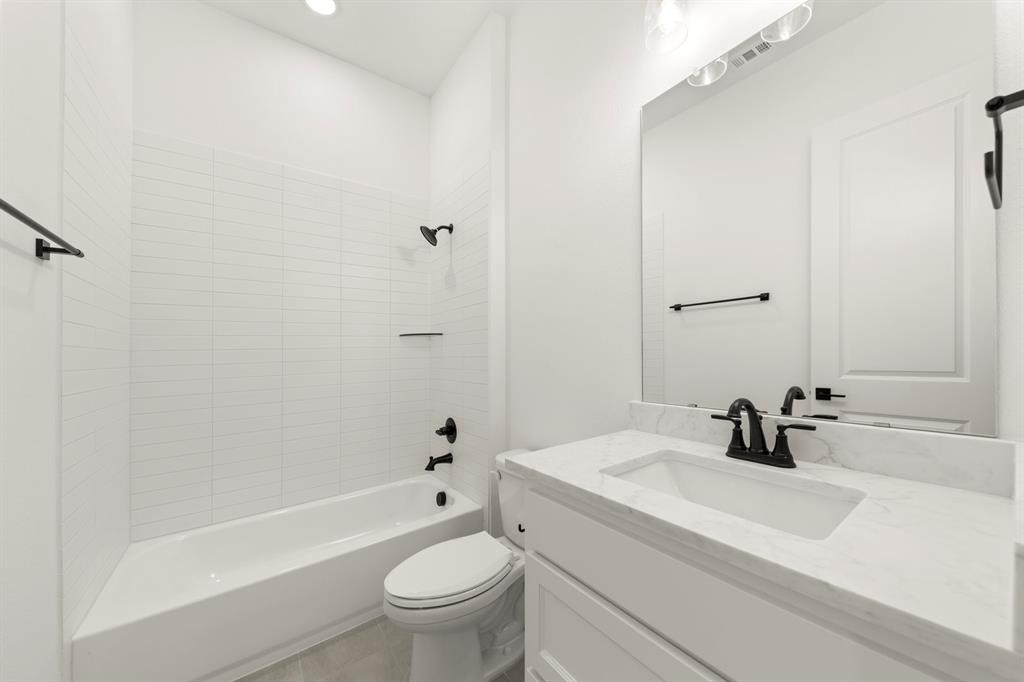 Lakewood at Brookhollow - Residential