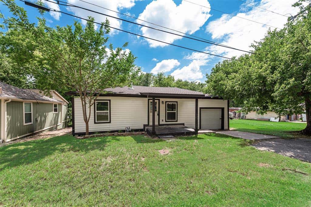 Photo of 105 Weaver Street, Forney, TX 75126 (MLS # 21342716)
