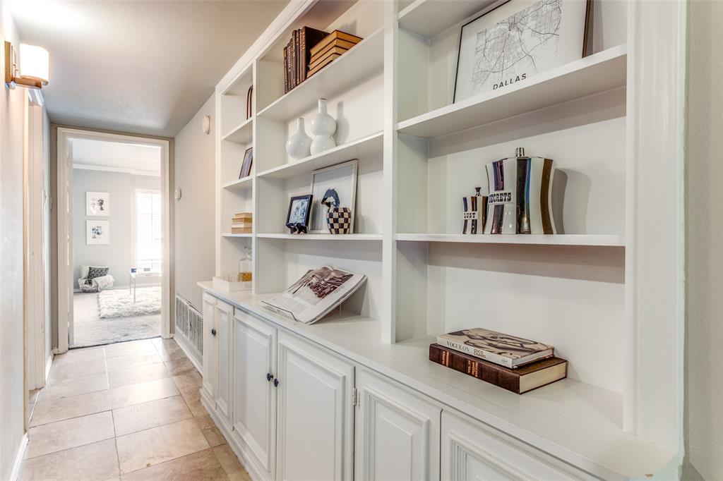 Diamond Head Condos - Residential Lease