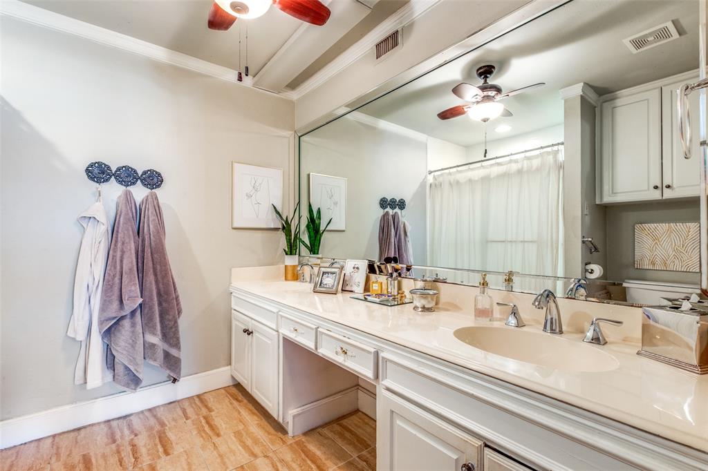 Diamond Head Condos - Residential Lease