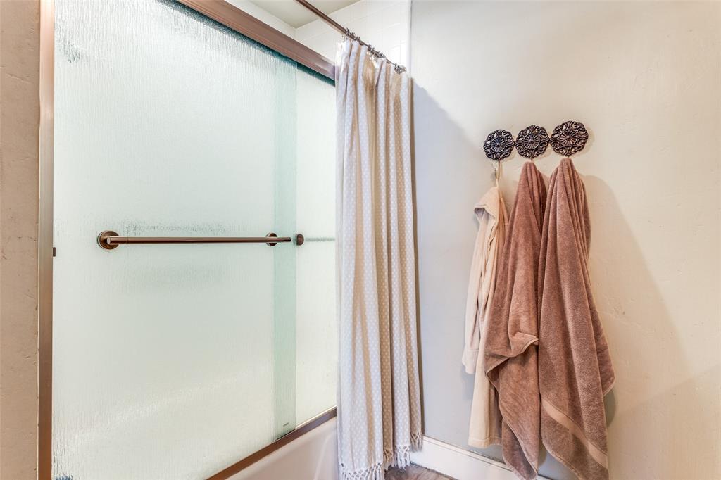 Diamond Head Condos - Residential Lease