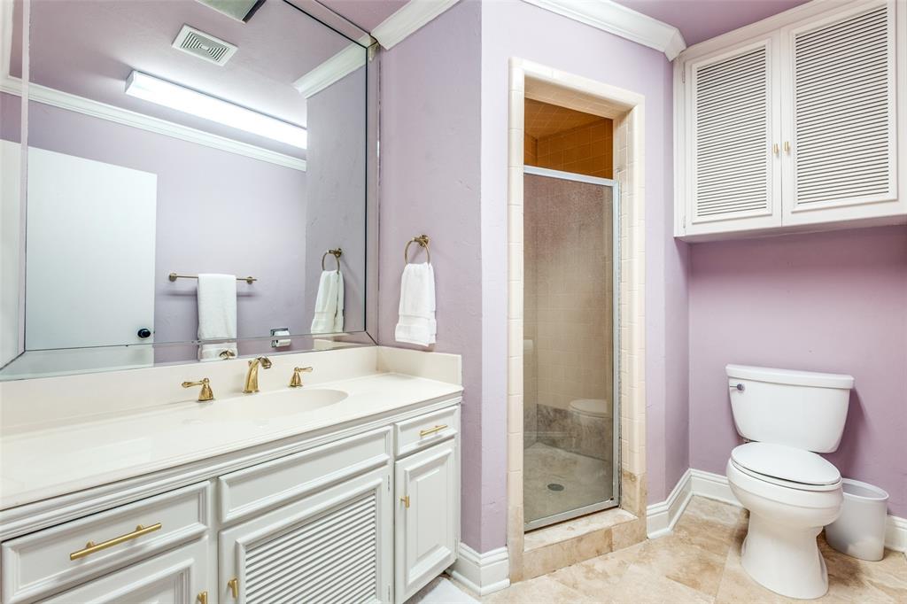 Diamond Head Condos - Residential Lease