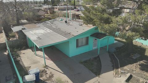 Photo of 623 La Paz Drive, El Paso, TX 79915 (MLS # 21247894)