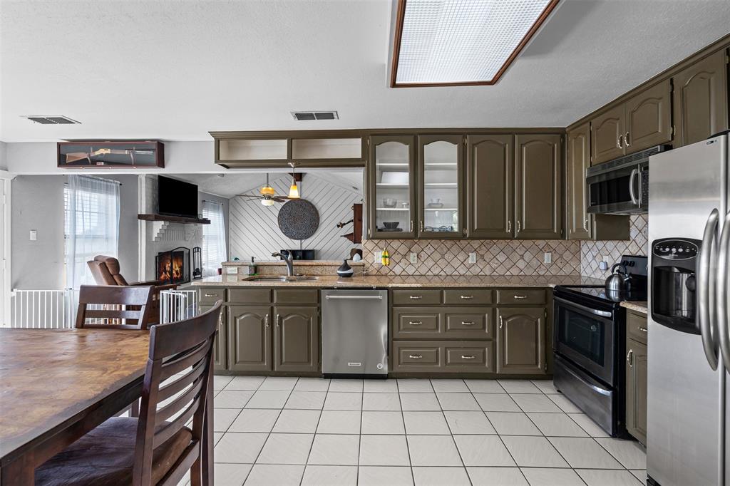 G W MEADE - ABST 350 - Residential