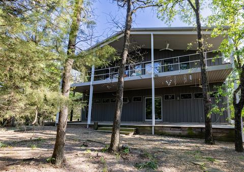 Photo of 10670 County Road 2450, Terrell, TX 75160 (MLS # 21250312)