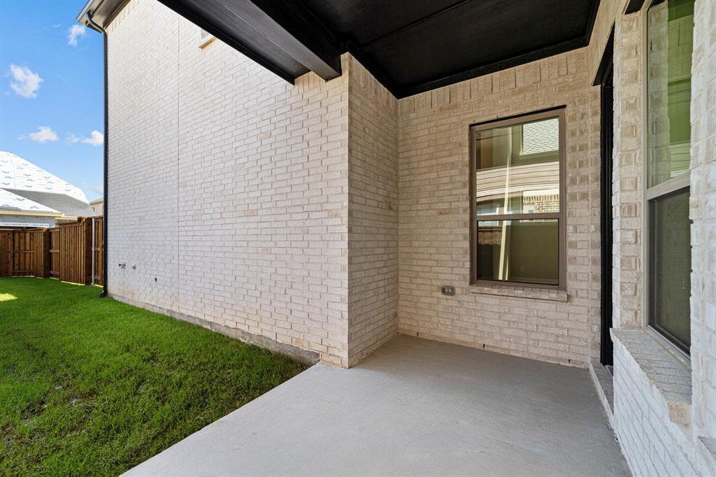 2044 Cuellar Way