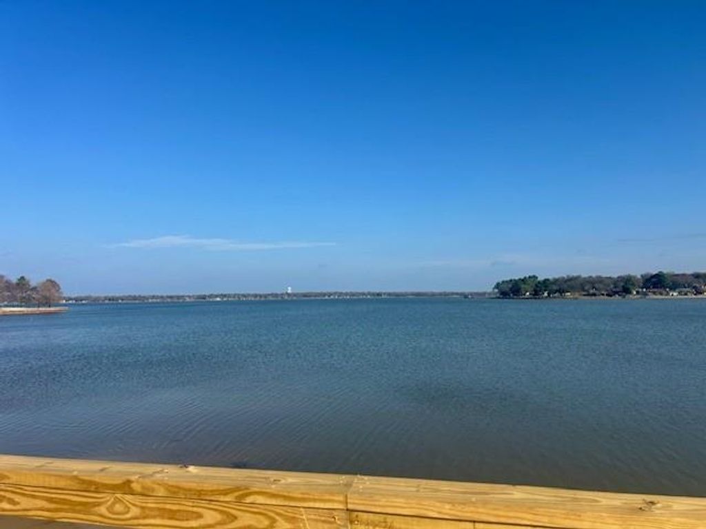 Photo of 18620 Pine Drive, Eustace, TX 75124 (MLS # 21194244)