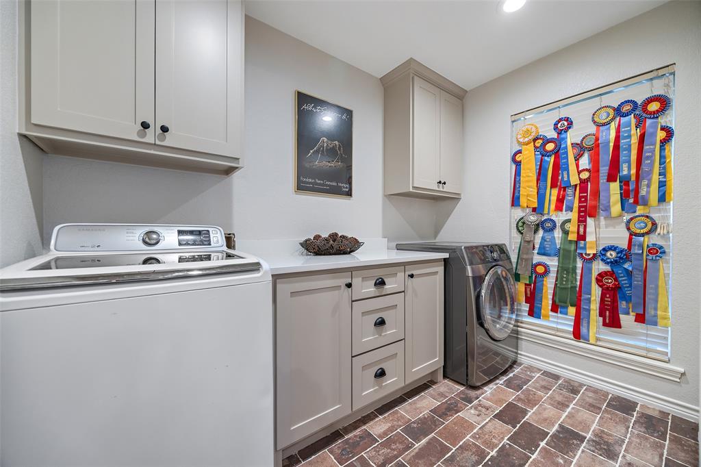 Whispering Trails - Residential