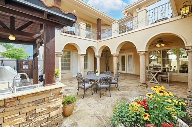 2658 Mount View Drive
