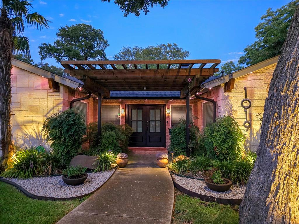 1019 Springbrook Drive