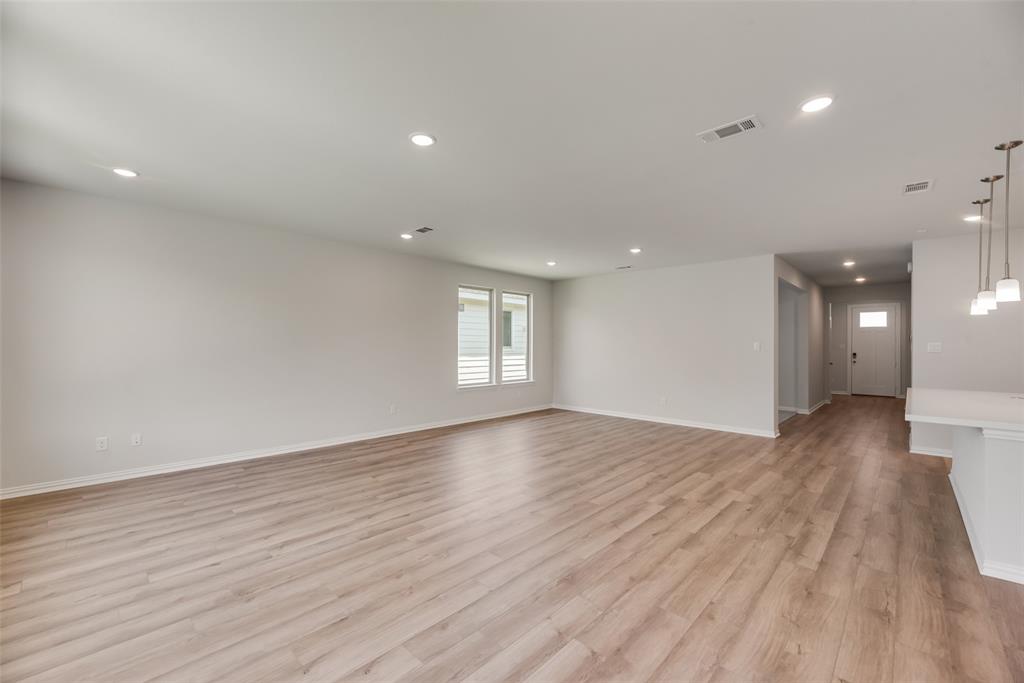 CREEKSIDE PH V - Residential