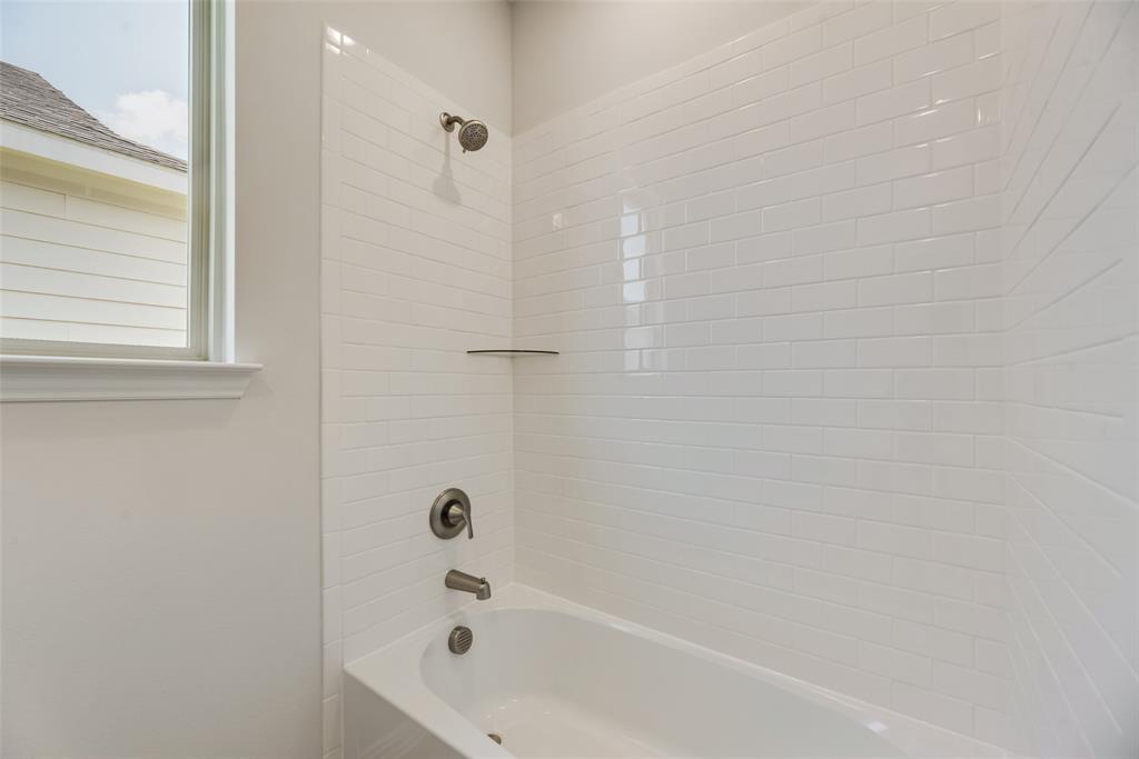 CREEKSIDE PH V - Residential